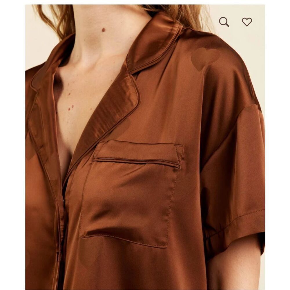 Nuuds Brown satin heart Top L